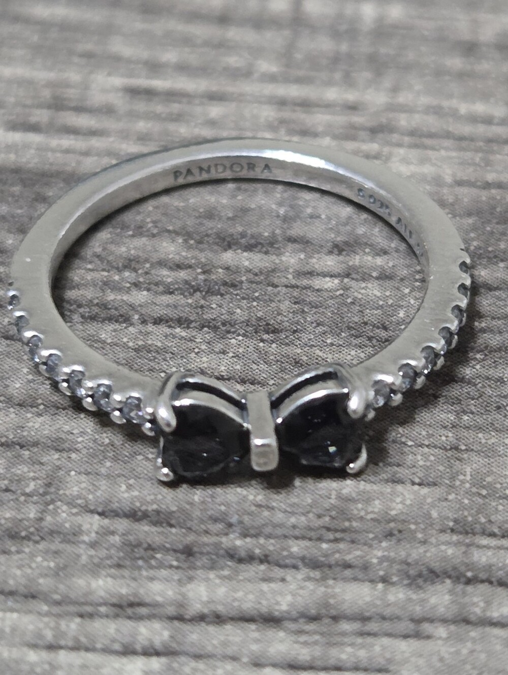Authentic Pandora Sparkling Black Bow Ring,Sterling silver